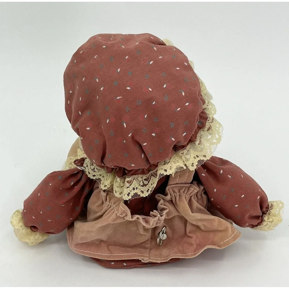 Vintage Musical Wind Up Rag Doll Animated Plays Tomorrow From Annie VIDEO